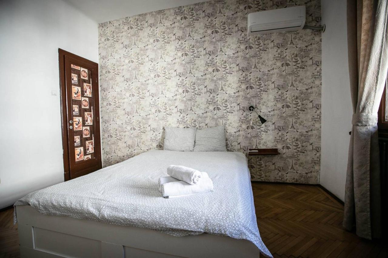 Apartmán Cismigiu Garden Studio Bukurešť Exteriér fotografie